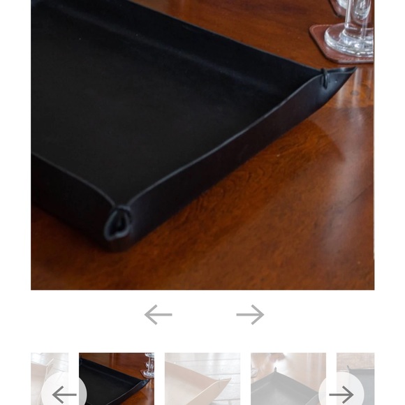 Beautiful catch all leather tray. - Picture 5 of 6